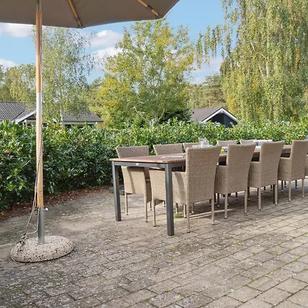 Holiday home 4 Bedroom Stunning In Vggerlse Boto By