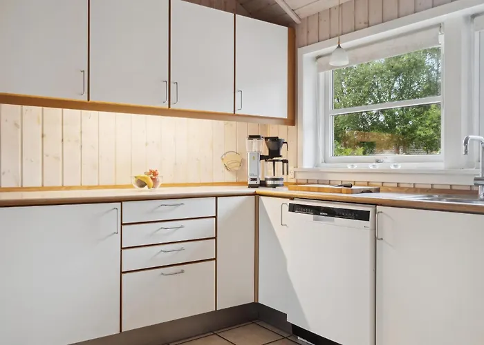 Four-bedroom In Vaggerlose Bøtø By